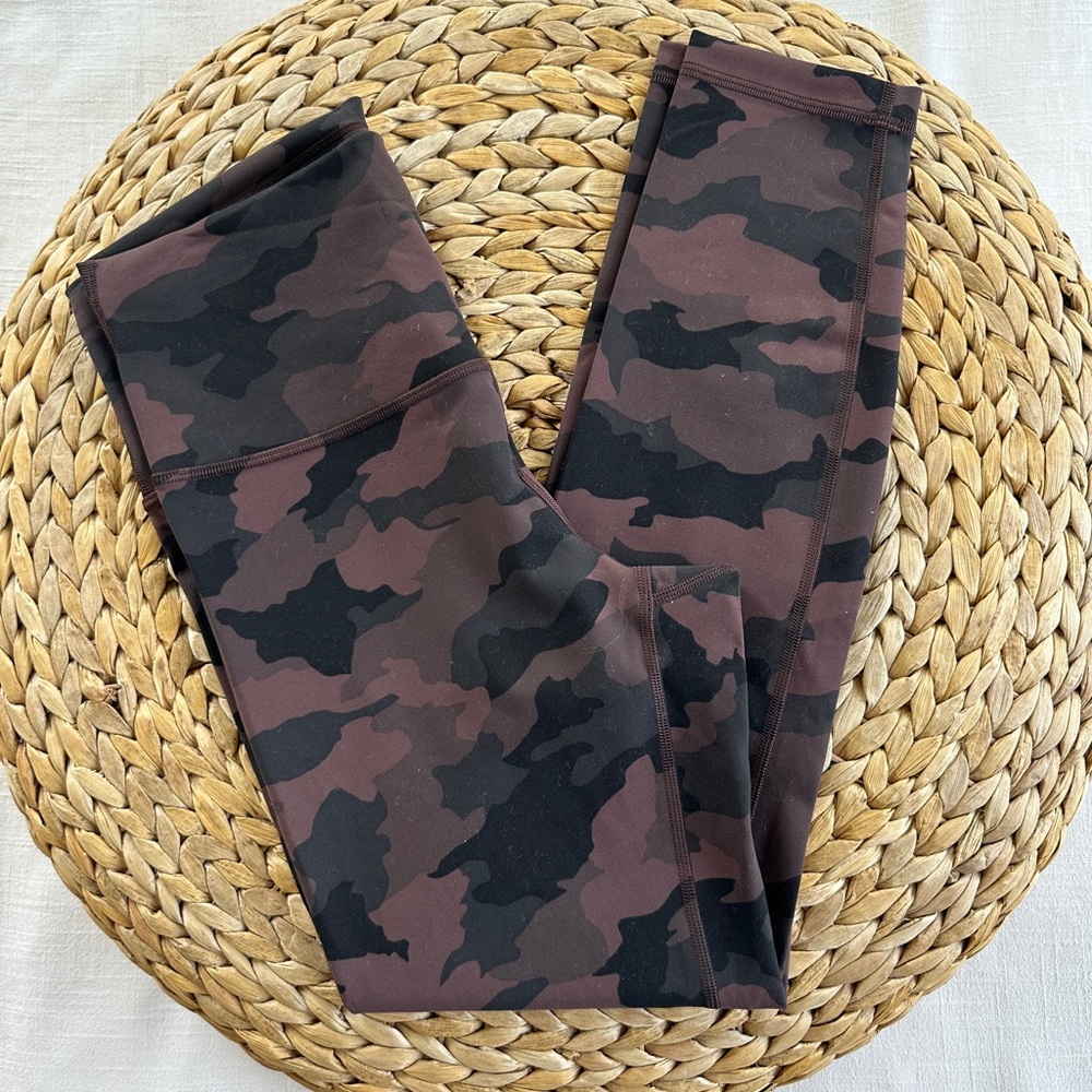 Lululemon Wunder Train 25 in. Leggings